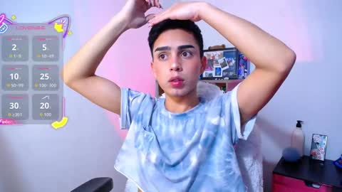 Owen  Independent model  online show from November 18, 11:03 am