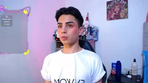 Owen  Independent model  online show from December 17, 12:05 am