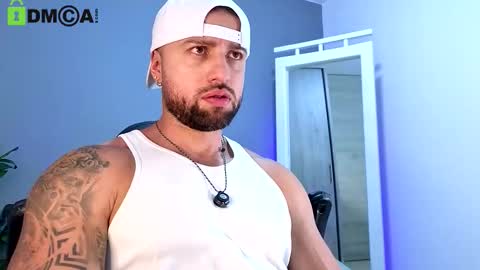 Snapshot of owenmaximus814 chatting on March 23, 4:44 pm Maximus Owen online show from March 23, 4:44 pm