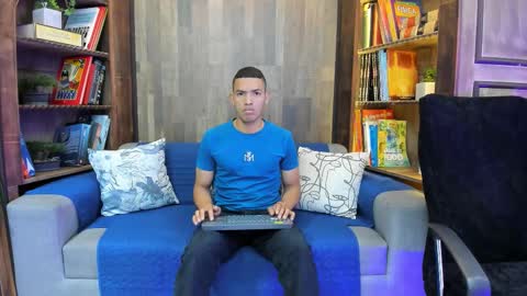 Owen online show from September 11, 11:43 am