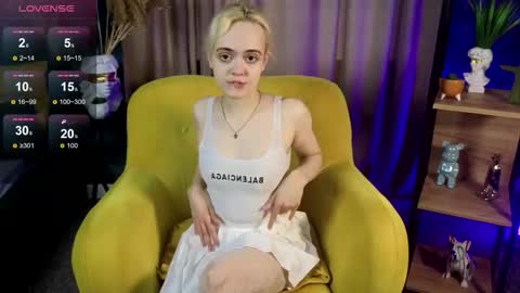 Snapshot of oxcy_live chatting on March 25, 6:19 am Oxcy online show from March 25, 6:19 am