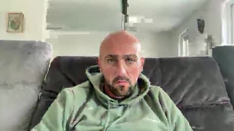 oxlade59 online show from October 1, 12:00 pm