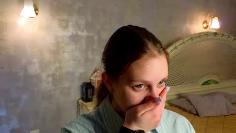 Call me Gabriela online show from February 3, 9:03 am