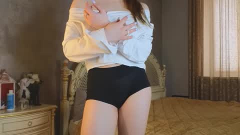 Call me Gabriela online show from February 8, 8:07 am