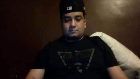 Snapshot of ozlo chatting on November 18, 11:15 pm ozlo online show from November 18, 11:15 pm