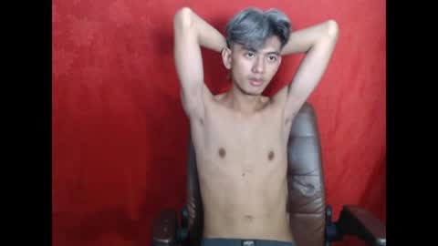p1noytwink_xel online show from May 6, 10:53 am
