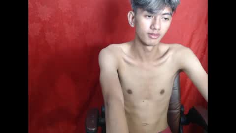 p1noytwink_xel online show from May 13, 5:32 pm