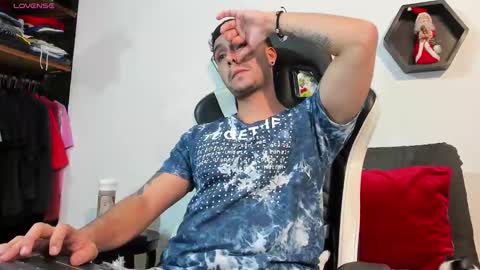 P online show from December 10, 10:26 pm