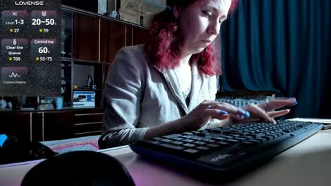 Ella online show from February 4, 2:32 pm