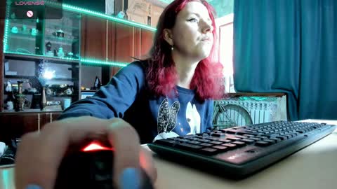 Ella online show from February 8, 12:17 pm