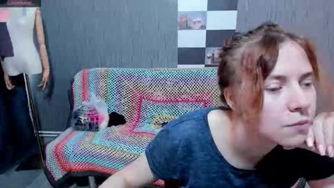 Ella online show from September 23, 7:11 am