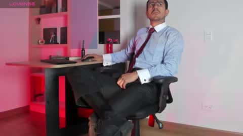 pablo rincon95 online show from December 4, 11:30 am