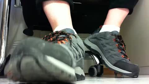 Pablo Meness online show from February 12, 4:33 pm