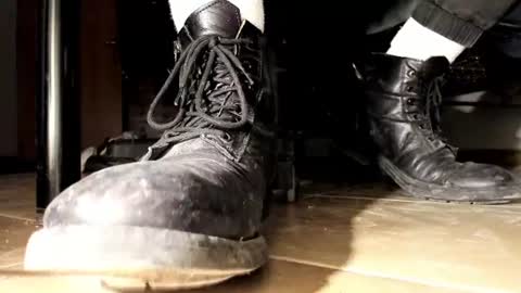 Snapshot of pablomenesssl chatting on June 5, 8:03 pm Pablo Meness online show from June 5, 8:03 pm