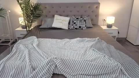 Paige online show from March 18, 6:49 am