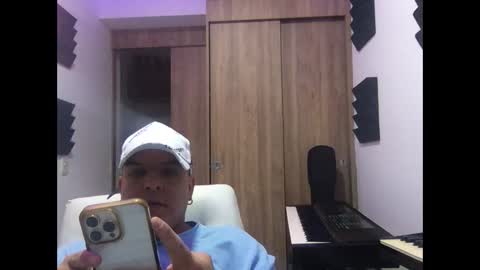 Snapshot of paisaexotico chatting on October 21, 11:27 pm paisaexotico online show from October 21, 11:27 pm