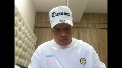 Snapshot of paisaexotico chatting on November 2, 10:23 pm paisaexotico online show from November 2, 10:23 pm