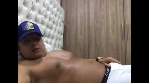 paisaexotico online show from November 6, 1:06 am