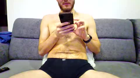 loveallwomen biceps bigthighs hairy single bigcockhead online show from December 19, 7:10 pm