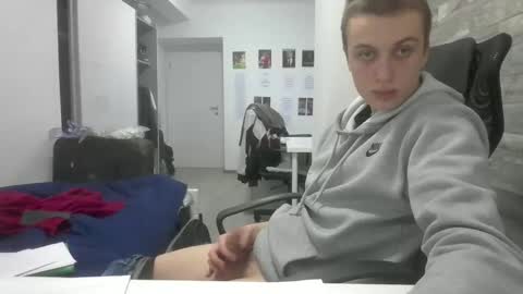 Snapshot of pajakot chatting on February 1, 12:04 pm pere online show from February 1, 12:04 pm