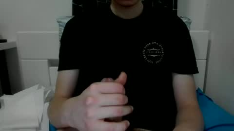 pere online show from June 12, 3:44 pm