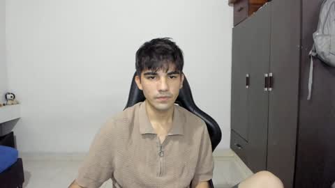 pakun_ online show from December 18, 12:21 am