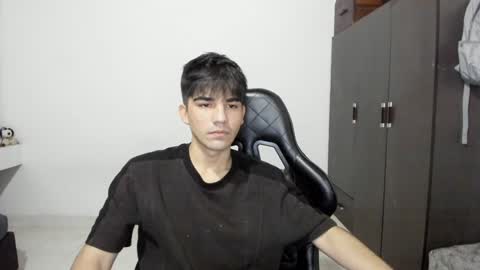 pakun_ online show from January 2, 10:55 pm