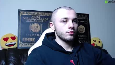 Snapshot of palmanford chatting on March 1, 8:00 pm Paul online show from March 1, 8:00 pm