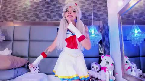 Palmer  online show from December 18, 9:43 pm