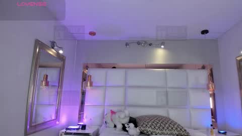 Snapshot of palmer_foster chatting on February 20, 9:04 pm Palmer online show from February 20, 9:04 pm
