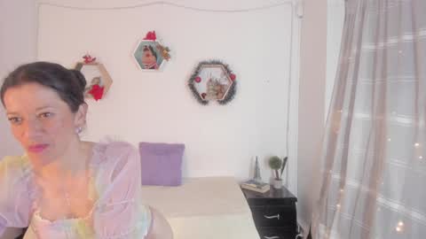 Snapshot of paloma_victory chatting on December 21, 9:04 pm Paloma online show from December 21, 9:04 pm