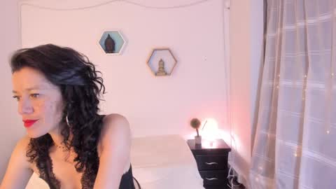 Snapshot of paloma_victory chatting on February 4, 11:38 pm Paloma online show from February 4, 11:38 pm