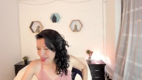 Snapshot of paloma_victory chatting on February 12, 9:22 pm Paloma online show from February 12, 9:22 pm