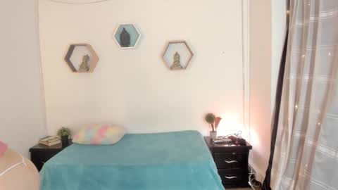 Snapshot of paloma_victory chatting on February 14, 12:41 am Paloma online show from February 14, 12:41 am