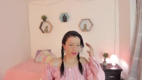 Snapshot of paloma_victory chatting on March 9, 12:21 am Paloma online show from March 9, 12:21 am