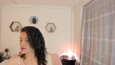 Snapshot of paloma_victory chatting on September 18, 9:06 pm Paloma online show from September 18, 9:06 pm