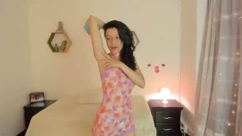 Paloma  online show from June 25, 9:30 pm