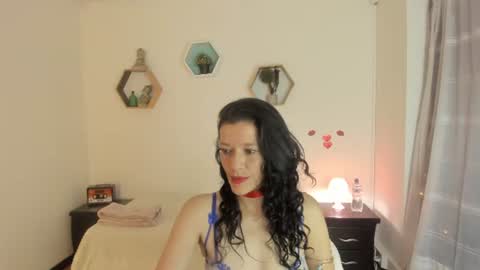 Paloma  online show from July 4, 8:26 pm