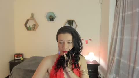Paloma  online show from July 17, 8:35 pm
