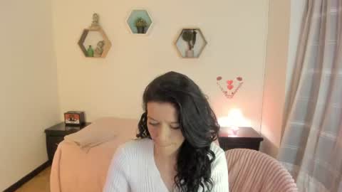 Paloma  online show from July 30, 7:02 pm
