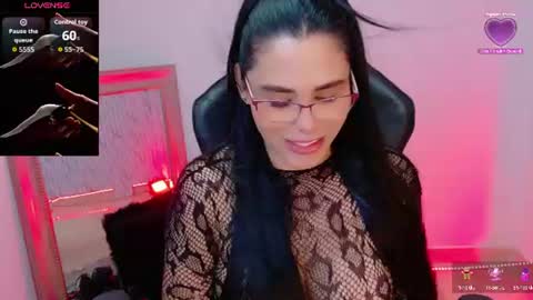 Pam online show from June 29, 9:15 pm