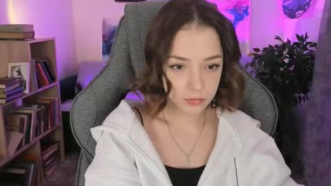 Pam online show from January 9, 8:28 am