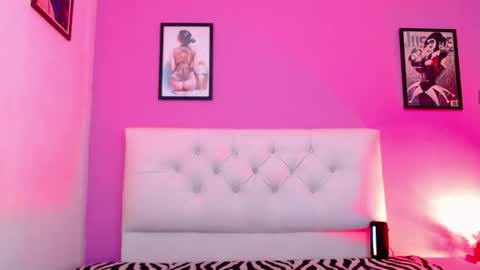 pamela_666_ online show from June 25, 6:56 pm