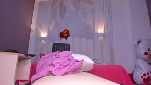 Snapshot of pamela_78_ chatting on February 24, 9:57 pm pamela online show from February 24, 9:57 pm