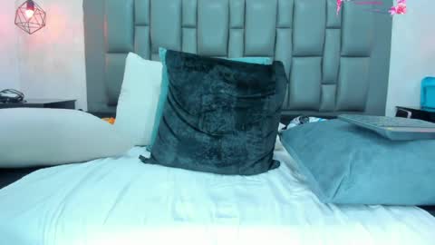 Snapshot of pamela_ambrosia1 chatting on April 9, 2:00 pm pamela_ambrosia1 online show from April 9, 2:00 pm