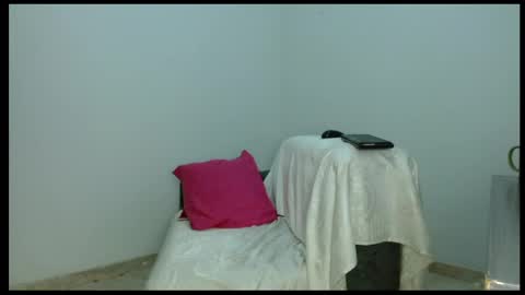 Snapshot of pamela_black_bigcock chatting on June 4, 8:04 pm pamela_black_bigcock online show from June 4, 8:04 pm