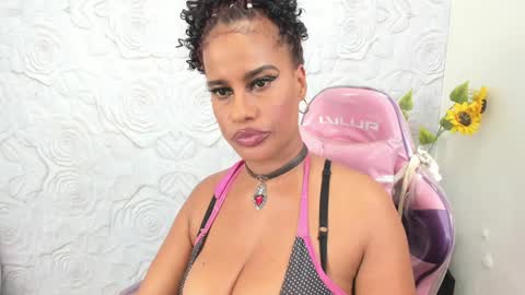 PAMELA online show from January 3, 8:01 pm