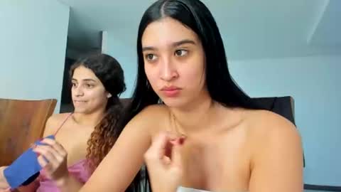 Snapshot of pamela_milleer chatting on January 19, 3:08 am pamela_milleer online show from January 19, 3:08 am