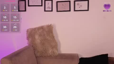 pamela_tomas4 online show from July 19, 2:15 am