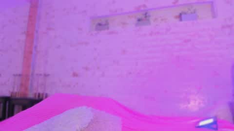 Pamela West online show from December 16, 7:19 pm